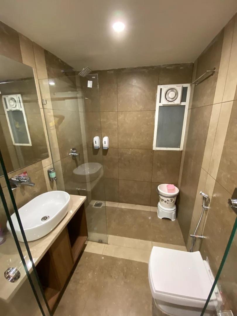 Hotel Evershine Райкот Екстериор снимка