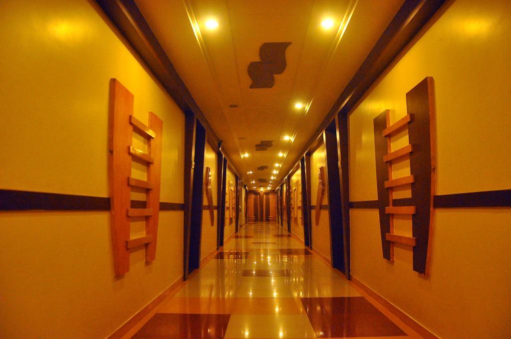 Hotel Evershine Райкот Екстериор снимка